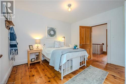 5550 11Th Line, Minto Twp, ON - Indoor Photo Showing Bedroom