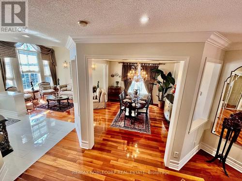 2139 Helmsley Avenue, Oakville (West Oak Trails), ON - Indoor