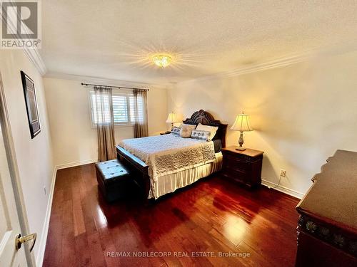 2139 Helmsley Avenue, Oakville (West Oak Trails), ON - Indoor Photo Showing Bedroom