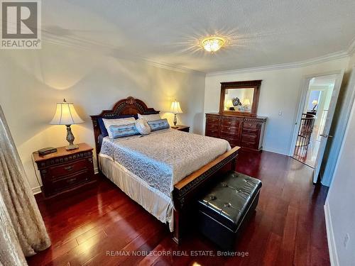 2139 Helmsley Avenue, Oakville (West Oak Trails), ON - Indoor Photo Showing Bedroom