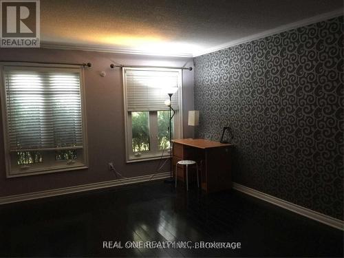 3501 Kingbird Court, Mississauga, ON - Indoor Photo Showing Other Room
