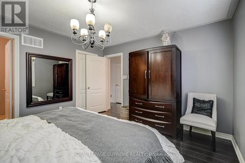 58 Hardgate Crescent, Brampton, ON - Indoor Photo Showing Bedroom