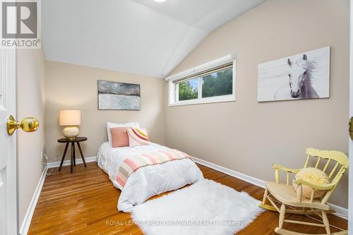 4 Fairfield Avenue, Brampton, ON - Indoor Photo Showing Bedroom