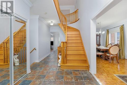 12 Giotto Crescent, Vaughan (Maple), ON - Indoor Photo Showing Other Room