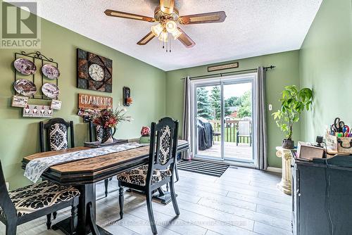 46 Grant Drive, Kawartha Lakes, ON - Indoor Photo Showing Dining Room