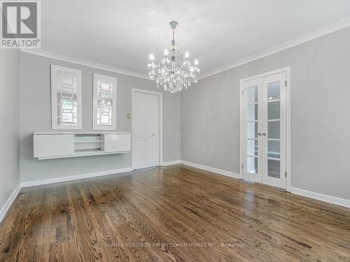 48 Bannatyne Drive, Toronto (St. Andrew-Windfields), ON - Indoor Photo Showing Kitchen With Double Sink