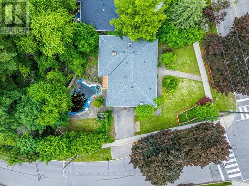 48 Bannatyne Drive, Toronto (St. Andrew-Windfields), ON - Outdoor