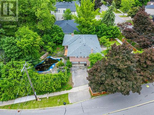 48 Bannatyne Drive, Toronto (St. Andrew-Windfields), ON - Outdoor