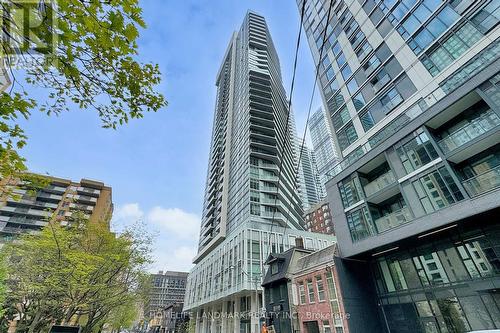 810 - 77 Mutual Street, Toronto (Church-Yonge Corridor), ON - Outdoor With Facade