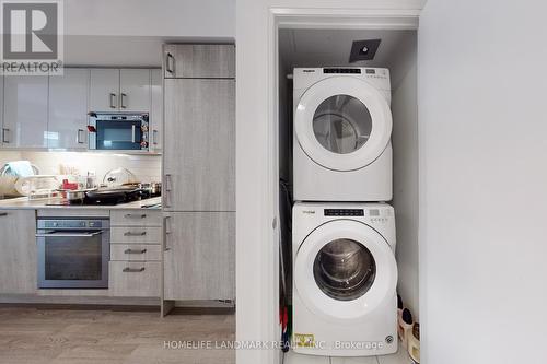 810 - 77 Mutual Street, Toronto (Church-Yonge Corridor), ON - Indoor Photo Showing Laundry Room