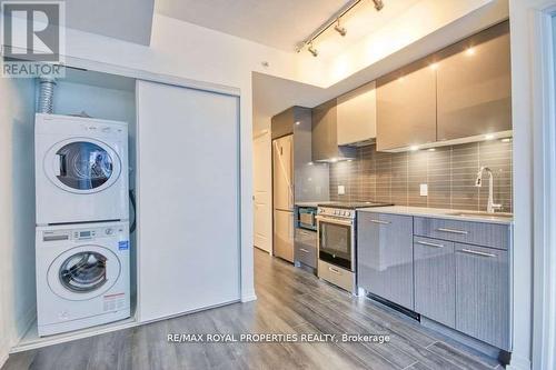 507 - 251 Jarvis Street, Toronto, ON - Indoor Photo Showing Laundry Room