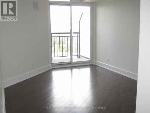 709 - 676 Sheppard Avenue E, Toronto (Bayview Village), ON - Indoor Photo Showing Other Room