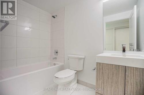 916 - 251 Jarvis Street, Toronto, ON - Indoor Photo Showing Bathroom