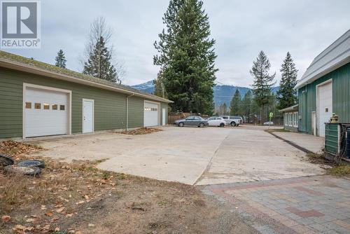 1700 Sandner Frontage Road, Christina Lake, BC 