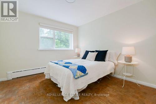 106 - 75 Scarborough Road, Toronto (The Beaches), ON - Indoor Photo Showing Bedroom