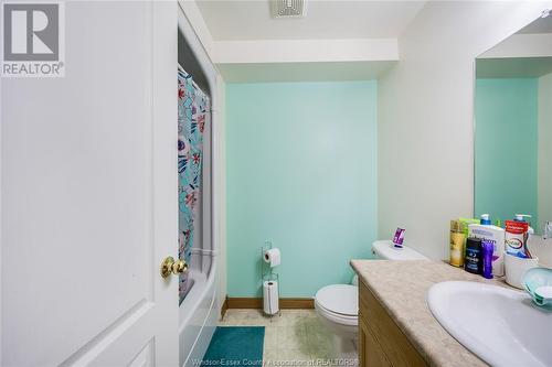 1260 Settlers Street, Windsor, ON - Indoor Photo Showing Bathroom