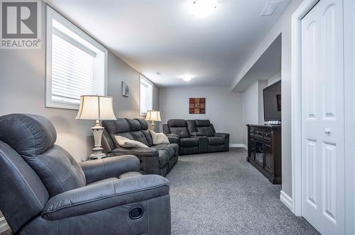 19 Woodbridge Lane, Torbay, NL - Indoor Photo Showing Living Room