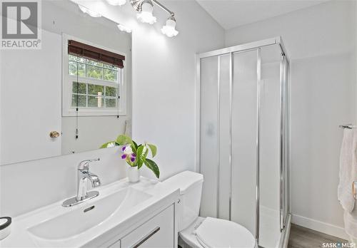 146 Galbraith Crescent, Saskatoon, SK - Indoor Photo Showing Bathroom