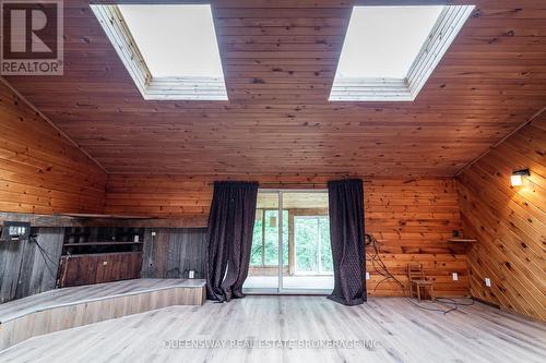 844 Monck Road, Kawartha Lakes, ON - Indoor Photo Showing Other Room