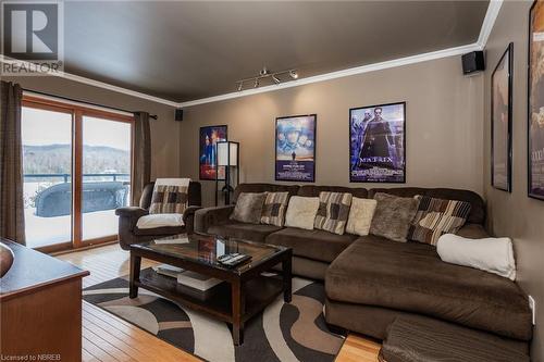 Main Level - Family Room - 155 West Peninsula Road, North Bay, ON - Indoor Photo Showing Living Room