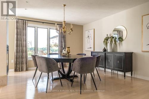 44 Jenny Court, Hamilton (Stoney Creek), ON - Indoor Photo Showing Dining Room