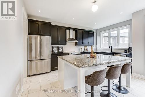 12 Mckean Drive, Whitchurch-Stouffville (Stouffville), ON - Indoor Photo Showing Kitchen With Stainless Steel Kitchen With Upgraded Kitchen