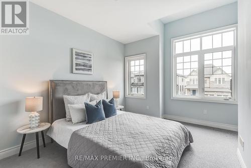 12 Mckean Drive, Whitchurch-Stouffville (Stouffville), ON - Indoor Photo Showing Bedroom