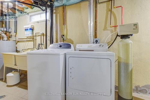 42 Tupper Crescent, Kitchener, ON - Indoor Photo Showing Laundry Room