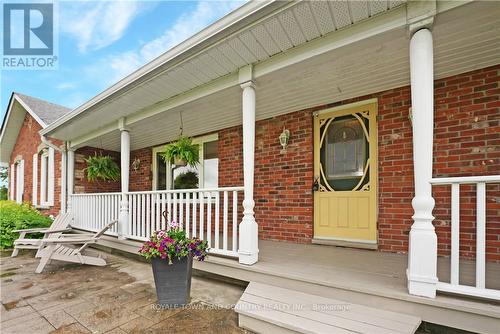 953 Lilac Road, Kawartha Lakes, ON - Outdoor With Deck Patio Veranda With Exterior