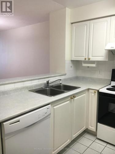 701 - 18 Pemberton Avenue, Toronto, ON - Indoor Photo Showing Kitchen With Double Sink