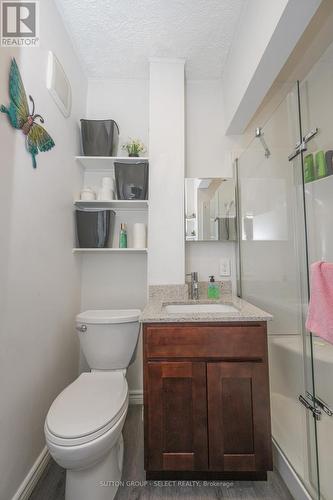 140 Egerton Street, London, ON - Indoor Photo Showing Bathroom