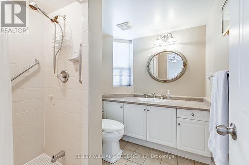 809 - 5080 Pinedale Avenue, Burlington, ON - Indoor Photo Showing Bathroom