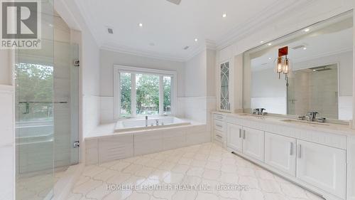 73 Lord Seaton Road, Toronto (St. Andrew-Windfields), ON - Indoor Photo Showing Bathroom