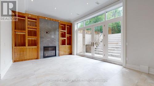 73 Lord Seaton Road, Toronto (St. Andrew-Windfields), ON - Indoor Photo Showing Other Room With Fireplace