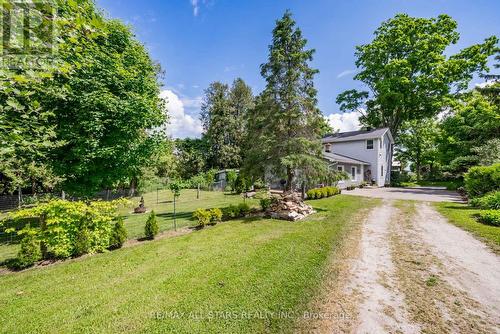 13330 Marsh Hill Road, Scugog (Port Perry), ON - Indoor Photo Showing Bedroom