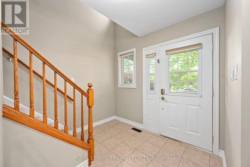 806 Marigold Street, London, ON - Indoor Photo Showing Other Room