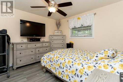 589 Elm Street, St. Thomas, ON - Indoor Photo Showing Bedroom