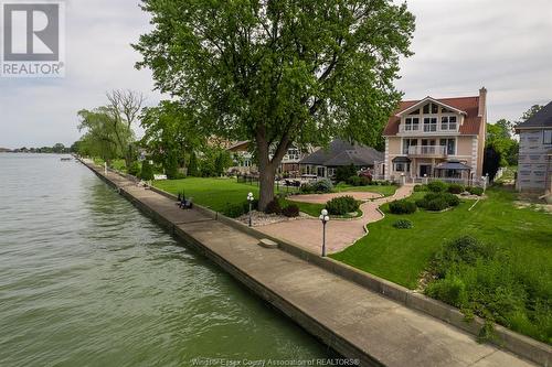 10960 Riverside Drive East, Windsor, ON - Outdoor With Body Of Water