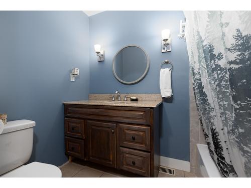 485 Halpin Street, Kimberley, BC - Indoor Photo Showing Bathroom