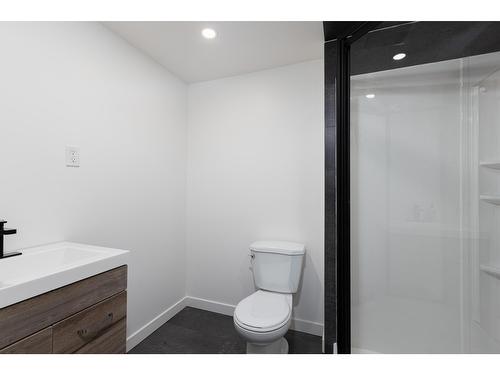 485 Halpin Street, Kimberley, BC - Indoor Photo Showing Bathroom