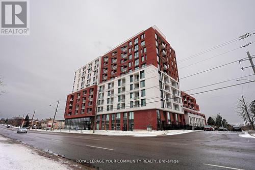 632 - 3100 Keele Street, Toronto (Downsview-Roding-Cfb), ON - Outdoor With Facade