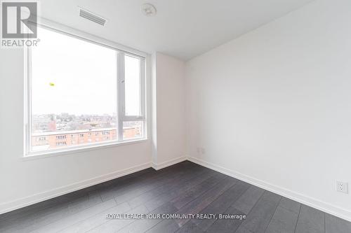 632 - 3100 Keele Street, Toronto (Downsview-Roding-Cfb), ON - Indoor Photo Showing Other Room