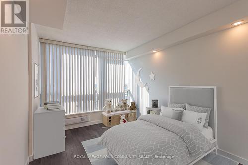 1406 - 4727 Sheppard Avenue E, Toronto, ON - Indoor Photo Showing Bedroom