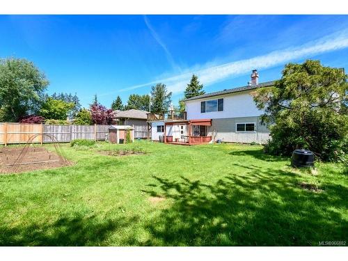 975 Williams Rd, Courtenay, BC 