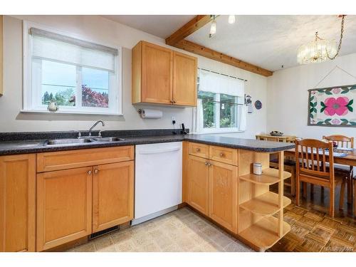 975 Williams Rd, Courtenay, BC 