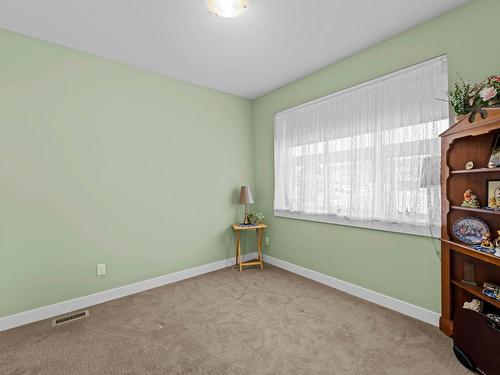 1524 Cowan Way, Merritt, BC - Indoor Photo Showing Other Room