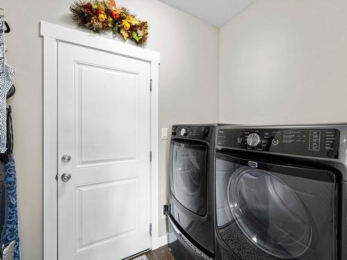 1524 Cowan Way, Merritt, BC - Indoor Photo Showing Laundry Room
