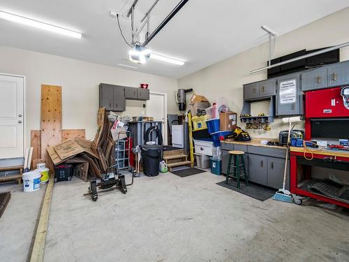 1524 Cowan Way, Merritt, BC - Indoor Photo Showing Garage