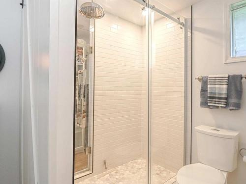 1065 Little Shuswap Lake Road, Chase, BC - Indoor Photo Showing Bathroom