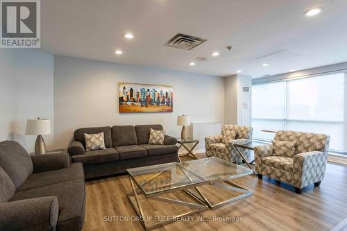 1206 - 330 Rathburn Road W, Mississauga (Creditview), ON - Indoor Photo Showing Living Room